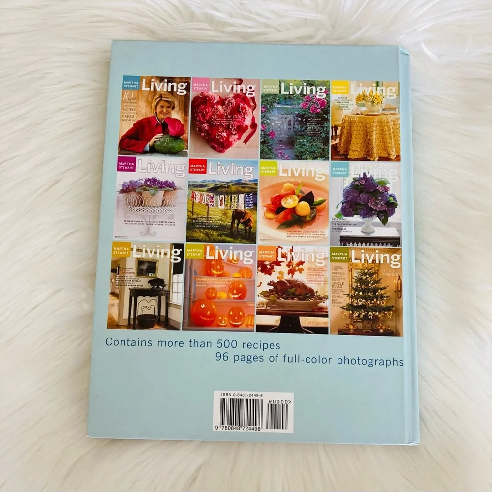Martha Stewart Living 2002 Annual Recipe Book Collectable